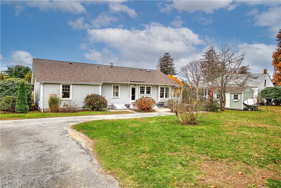 61 Mulberry Road Bristol, RI 02809 - Photo 31 of 41