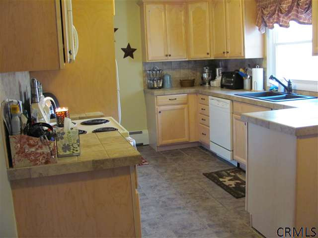 342 Starr Road Ravena, NY 12143 - Photo 5 of 12 Photo 5
