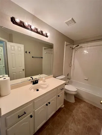 $2,100 | 3341 Woodberry Lane, McKinney, TX 75071
