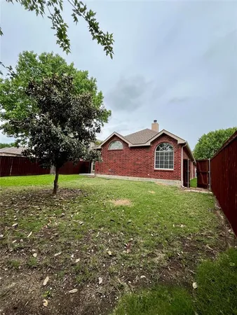 $2,100 | 3341 Woodberry Lane, McKinney, TX 75071