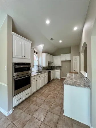 $2,100 | 3341 Woodberry Lane, McKinney, TX 75071