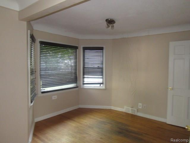 17532 Cornell Road Southfield, MI 48075 - Photo 3 of 20