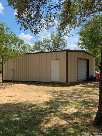 $535,000 | 220 South Wind Drive, Lytle, TX 78052