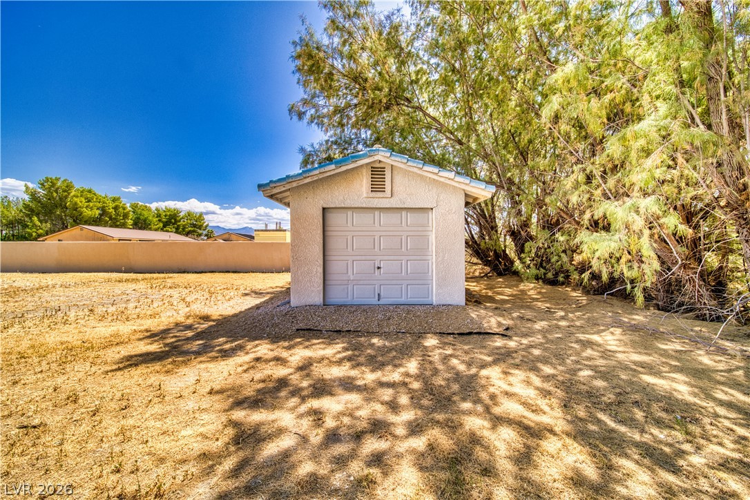 1801 West Dyer Road Pahrump, NV 89048 - Photo 42 of 44 Well House/Shed
