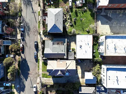 $1,500,000 | 2045 Emerson Street, Berkeley, CA 94703