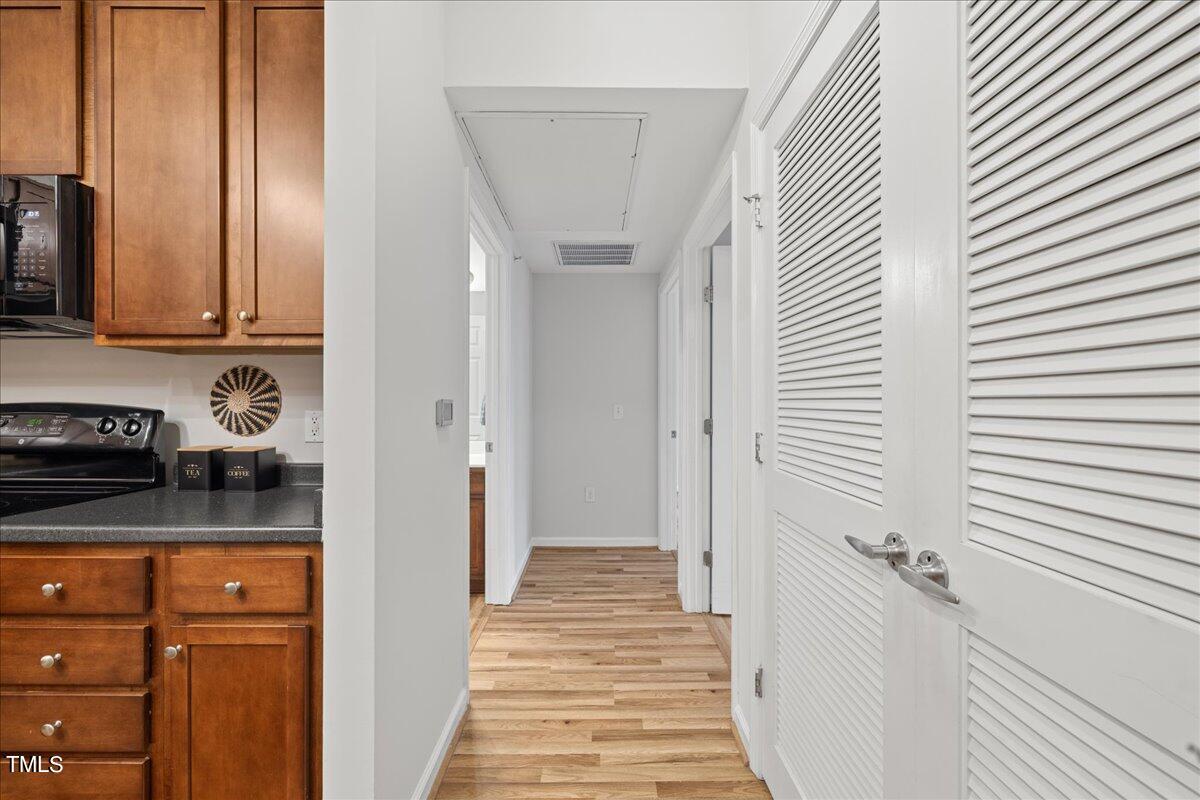 527 Weather Ridge Lane, Unit 11 Cary, NC 27513 - Photo 21 of 36 21-527 Weather Ridge Ln Cary, NC 27513