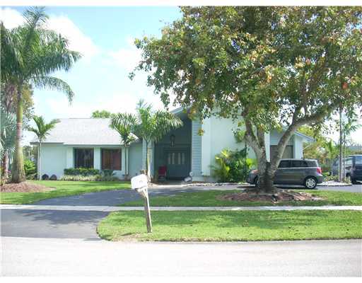 10282 185th Street South Boca Raton, FL 33498 - Photo 1 of 1 Primary Photo