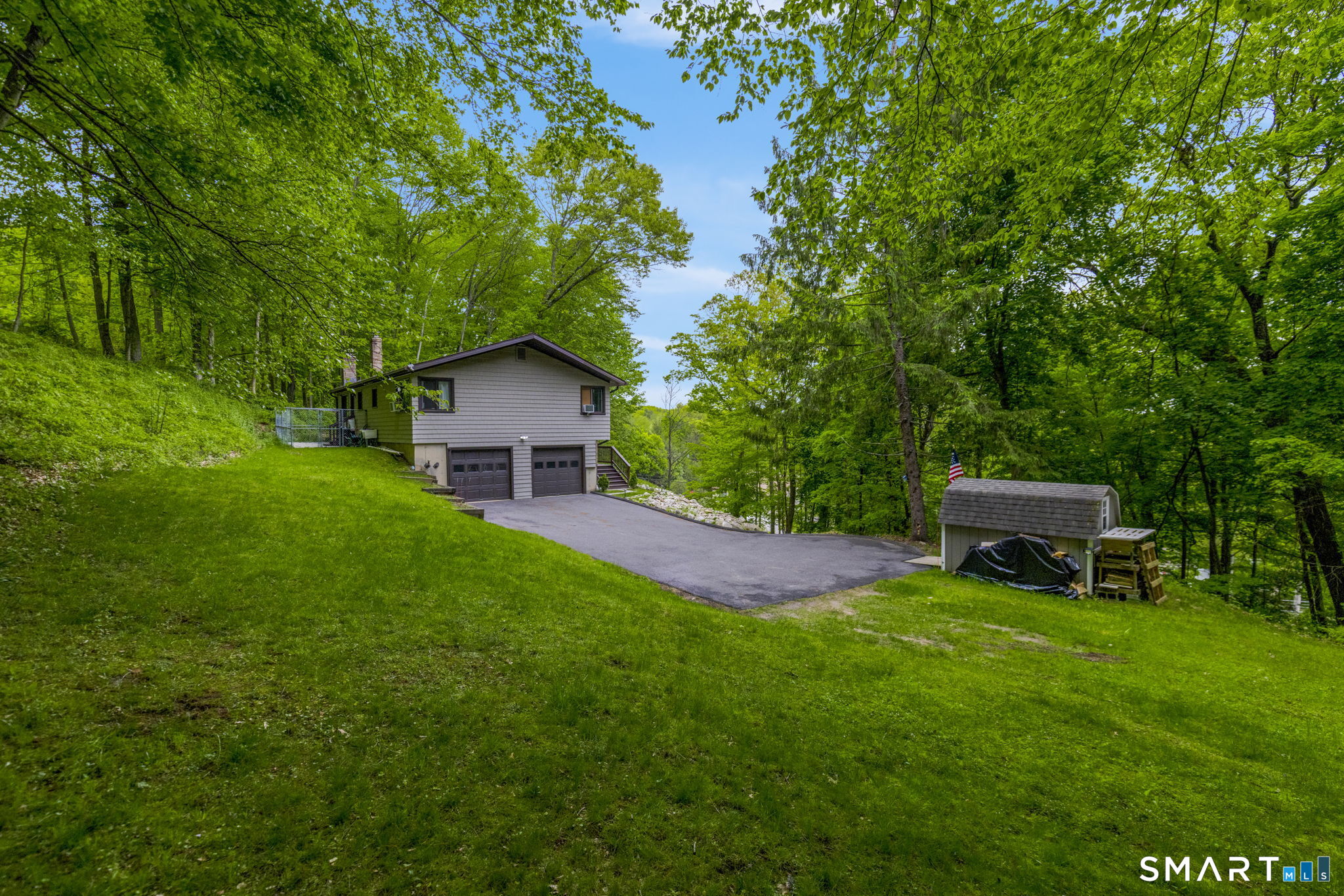41 Elbow Hill Road Brookfield, CT 06804 - Photo 31 of 36