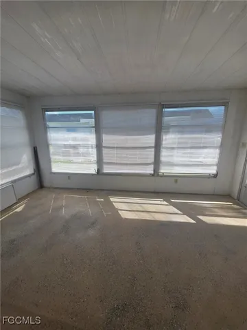 a view of empty room with window