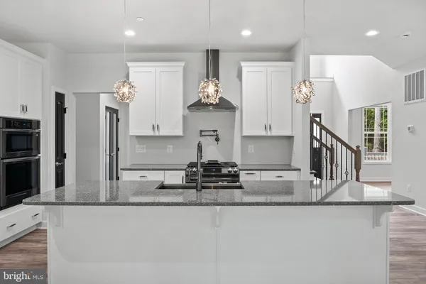 $569,000 | 14875 Buckingham Court, Issue, MD 20645