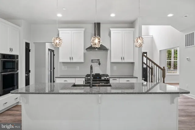 $569,000 | 14875 Buckingham Court, Issue, MD 20645