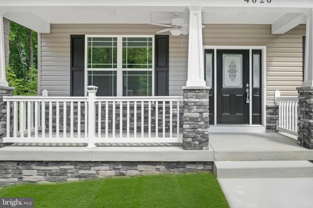 $569,000 | 14875 Buckingham Court, Issue, MD 20645