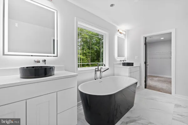 $569,000 | 14875 Buckingham Court, Issue, MD 20645