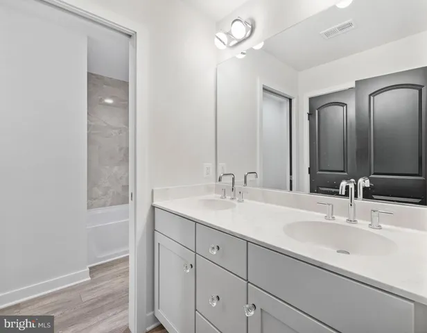 $569,000 | 14875 Buckingham Court, Issue, MD 20645