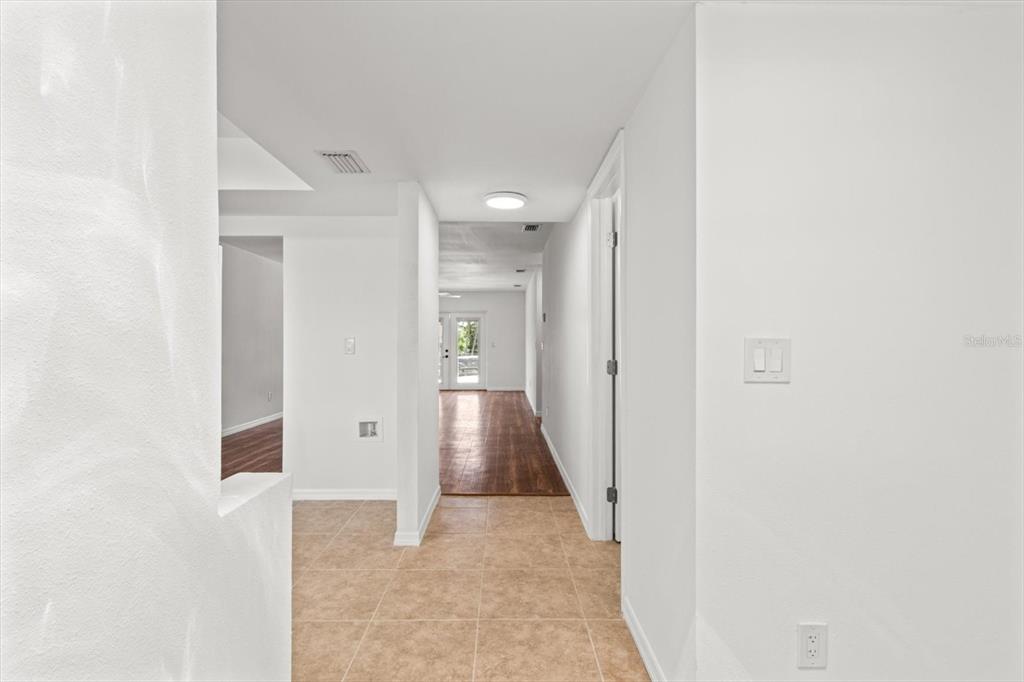 11546 West Clubview Drive Homosassa, FL 34448 - Photo 10 of 58