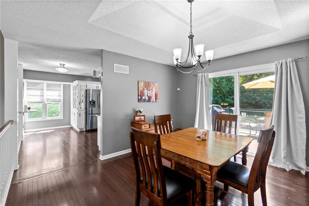4511 Northwest Apache Drive Riverside, MO 64150 - Photo 8 of 55 Gallery Image 8