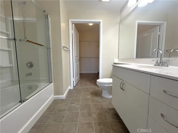 $3,150 | 1801 East Katella Avenue, Anaheim, CA 92805