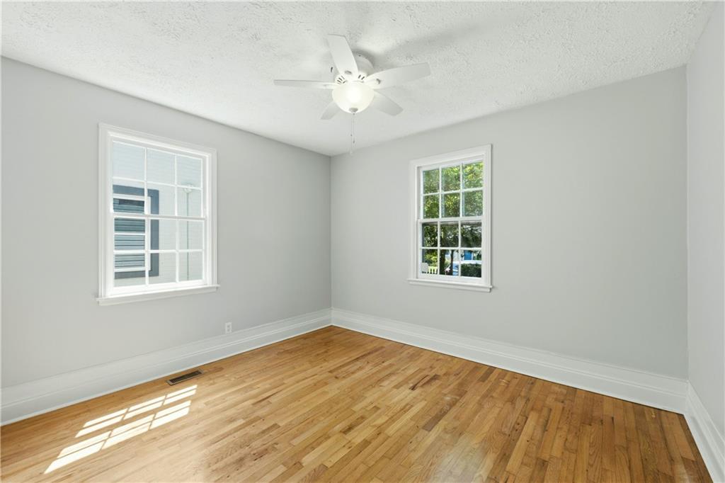 2460 Hillside Avenue Decatur, GA 30032 - Photo 14 of 25 Gallery Image 14