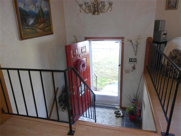 12 Kalmia Road Holbrook, MA 02343 - Photo 6 of 17 a view of an entryway with wooden floor