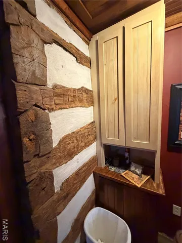 $925,000 | 853 Twisted Cedar Drive, Beaufort, MO 63013