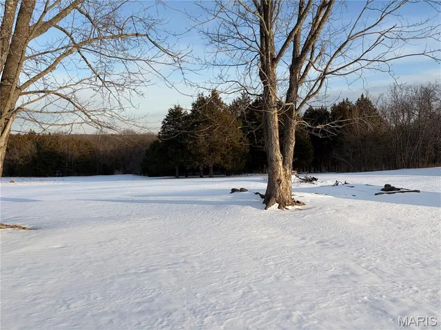 $925,000 | 853 Twisted Cedar Drive, Beaufort, MO 63013