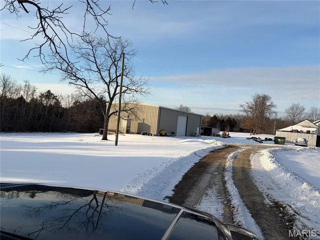 $925,000 | 853 Twisted Cedar Drive, Beaufort, MO 63013