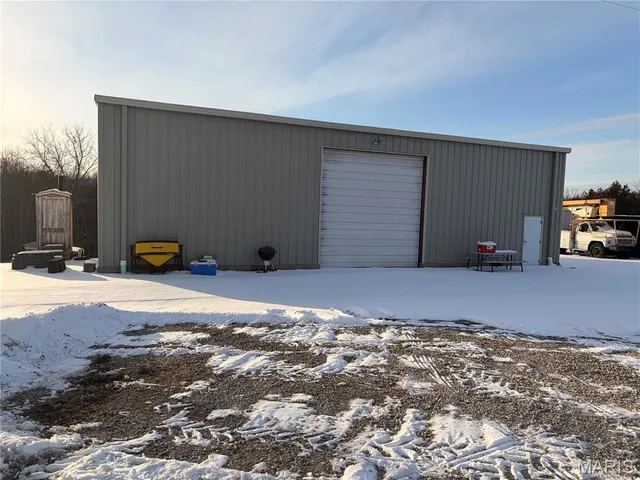 $925,000 | 853 Twisted Cedar Drive, Beaufort, MO 63013