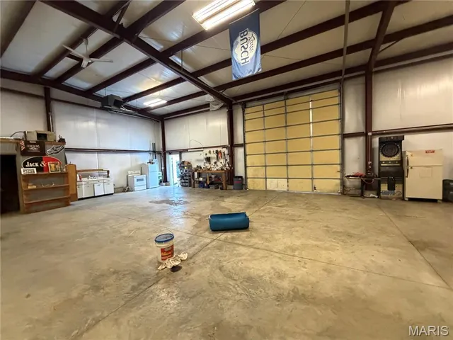 $925,000 | 853 Twisted Cedar Drive, Beaufort, MO 63013