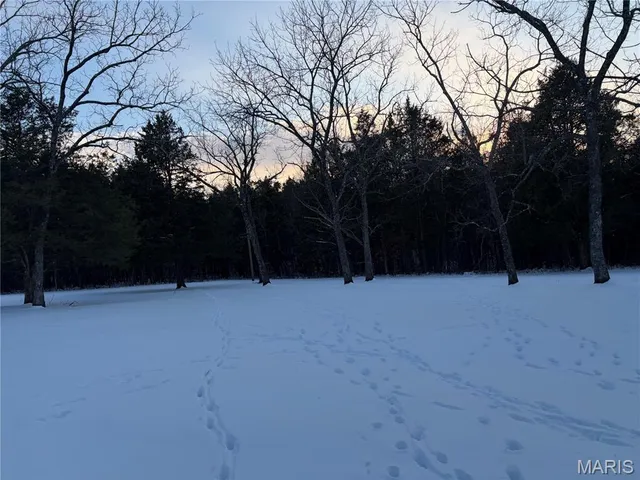 $925,000 | 853 Twisted Cedar Drive, Beaufort, MO 63013