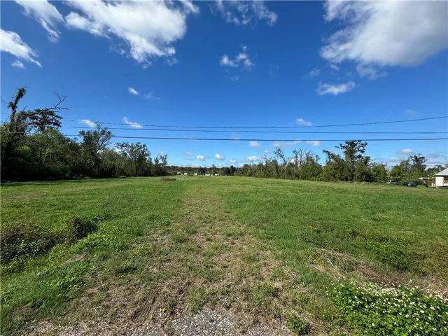 $350,000 | 16630 Highway 90, Des Allemands, LA 70030