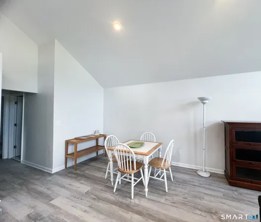 $3,500 | 1088 East Broadway, Milford, CT 06460