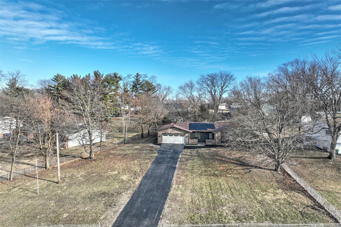 4086 Arthur Court Decatur, IL 62526 - Photo 2 of 31 Gallery Image 2