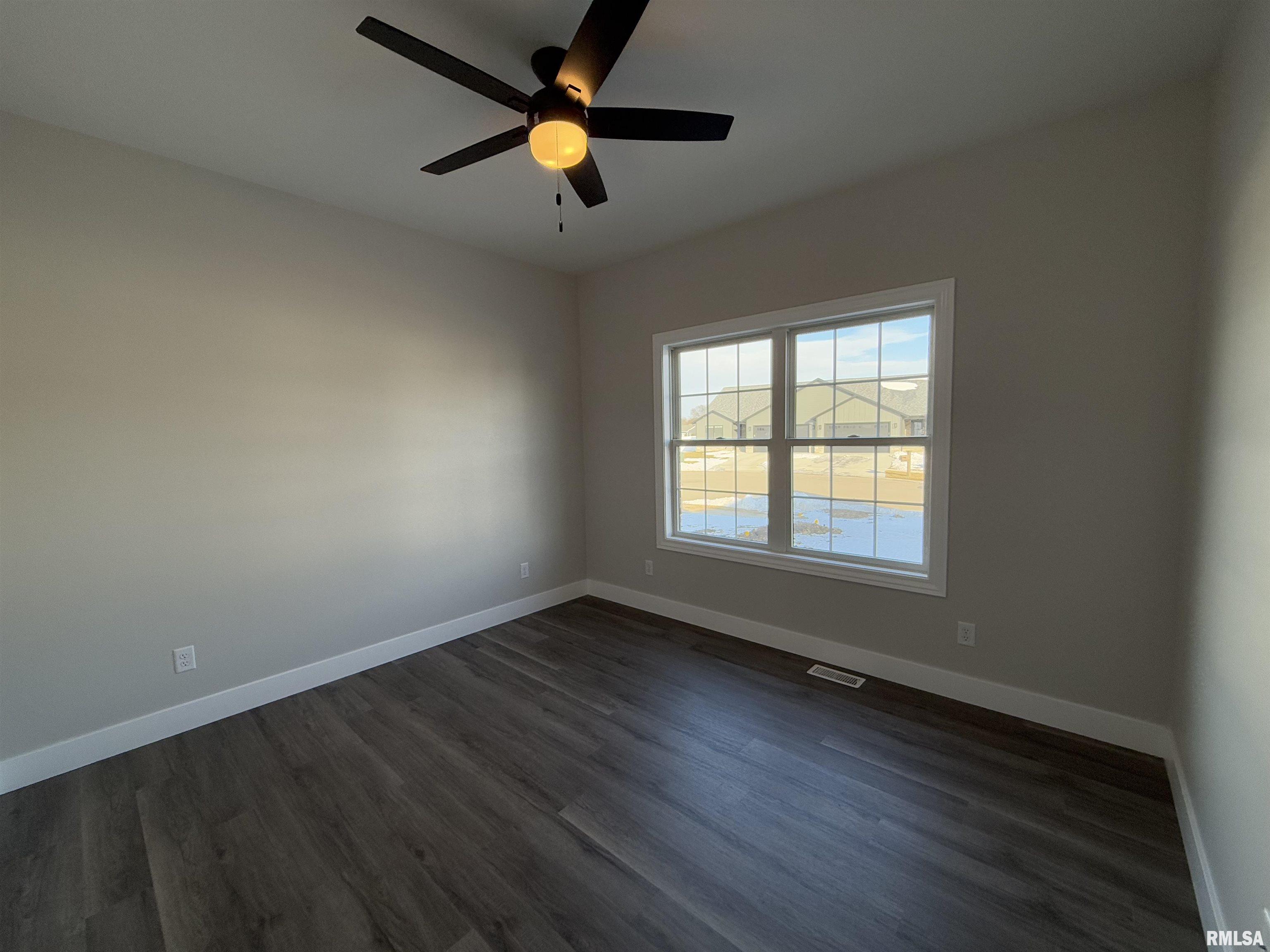 1603 Blenheim Drive Springfield, IL 62711 - Photo 16 of 21