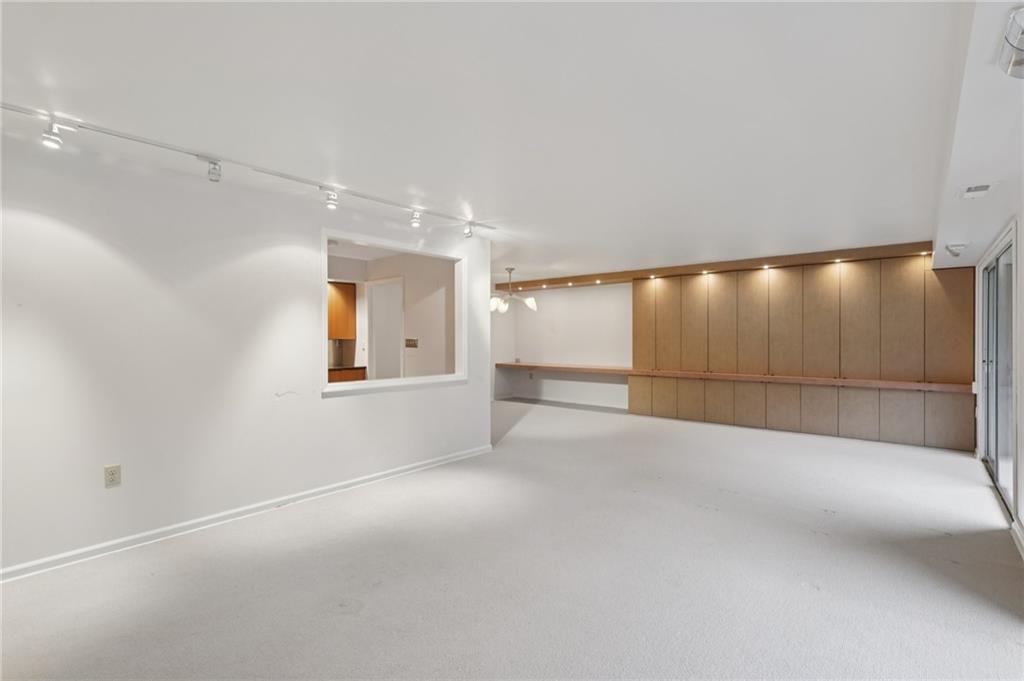 300 Fox Chapel Road, Unit 605 Pittsburgh, PA 15238 - Photo 14 of 42 Gallery Image 14