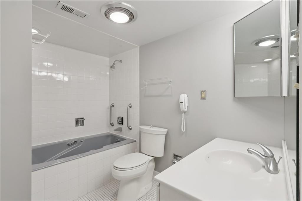 300 Fox Chapel Road, Unit 605 Pittsburgh, PA 15238 - Photo 22 of 42 Gallery Image 22