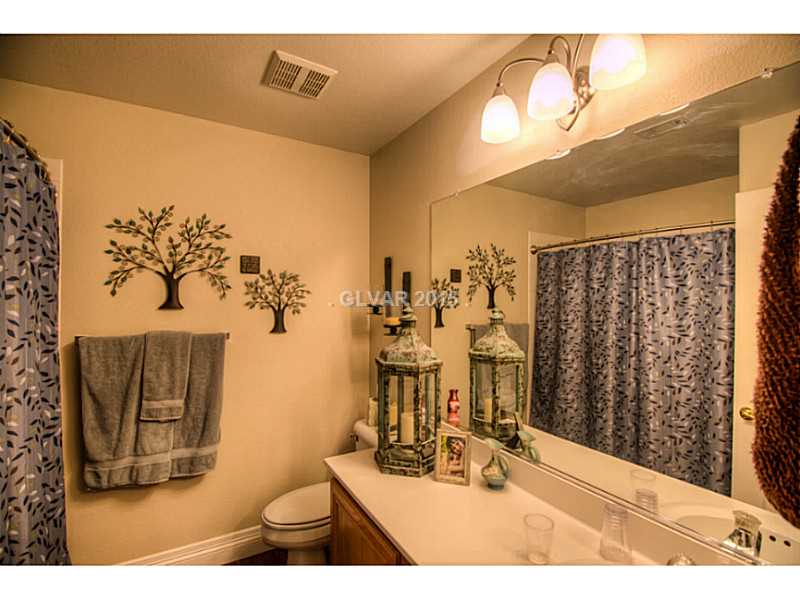 187 Ruby Ridge Avenue Henderson, NV 89002 - Photo 19 of 20 Bathroom.