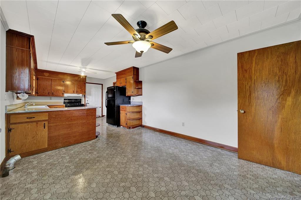 65 Duke Power Road Granite Falls, NC 28630 - Photo 18 of 32 Gallery Image 18