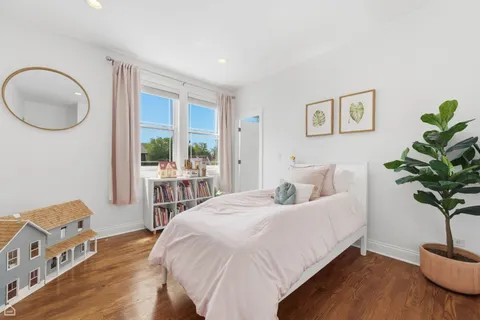 $1,200,000 | 4332 North Monticello Avenue, Chicago, IL 60618