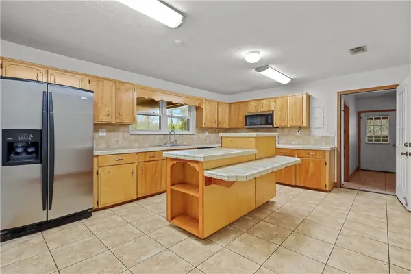 $245,000 | 8590 82nd Highway, Waynesville, GA 31566