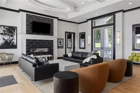 $3,950,000 | 16509 MacAllister Court, Loch Lloyd, MO 64012