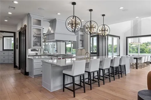 $3,950,000 | 16509 MacAllister Court, Loch Lloyd, MO 64012