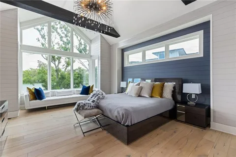 $3,950,000 | 16509 MacAllister Court, Loch Lloyd, MO 64012