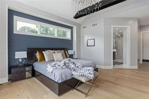 $3,950,000 | 16509 MacAllister Court, Loch Lloyd, MO 64012