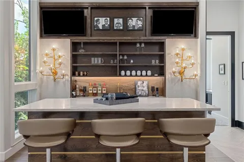 $3,950,000 | 16509 MacAllister Court, Loch Lloyd, MO 64012