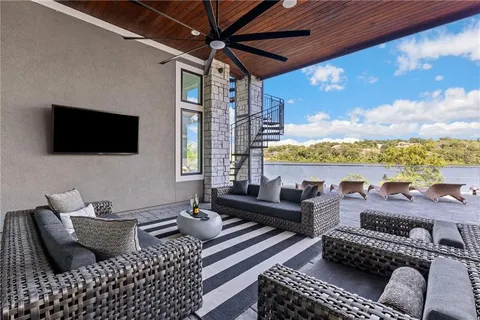 $3,950,000 | 16509 MacAllister Court, Loch Lloyd, MO 64012