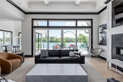 $3,950,000 | 16509 MacAllister Court, Loch Lloyd, MO 64012