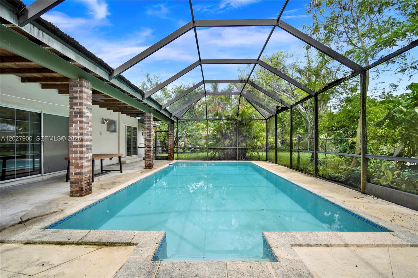 6980 Southwest 104th Street Pinecrest, FL 33156 - Photo 15 of 42