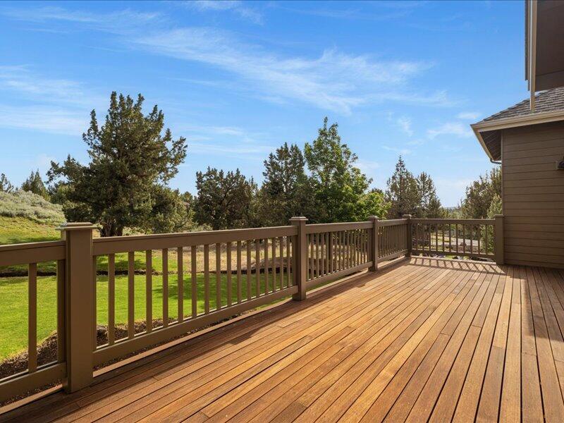 1747 Turnstone Road Redmond, OR 97756 - Photo 13 of 96