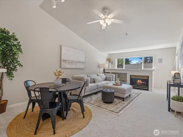 $365,000 | 11518 12th Avenue West, Unit D304, Everett, WA 98204