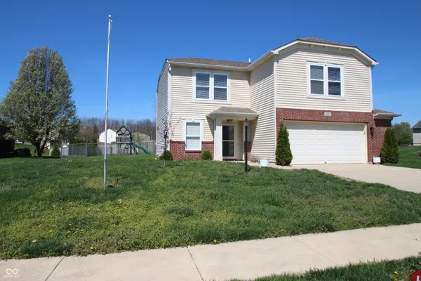 $285,000 | 216 Creekside Drive, Danville, IN 46122